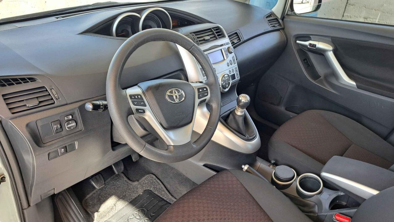 Toyota Verso 2.0 D Luxury Pack 7 posti Full Optional