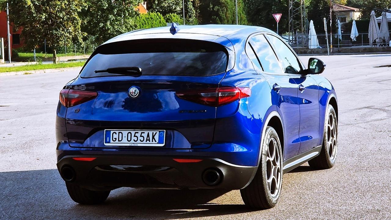 Alfa Romeo Stelvio 2.2 190 CV AT8 Q4 Executive