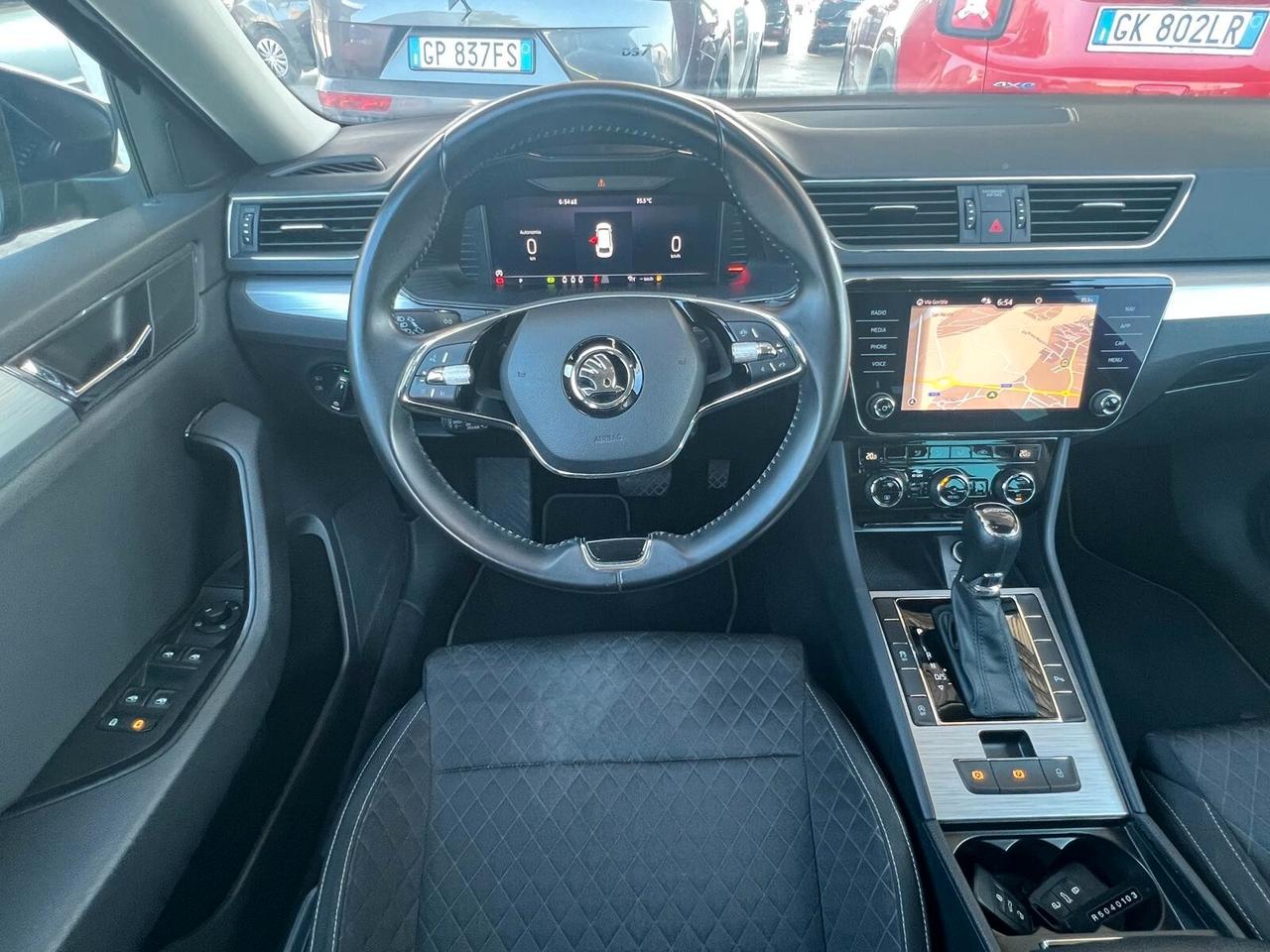 Skoda Superb 2.0 TDI EVO 200 CV SCR DSG Wagon Executive