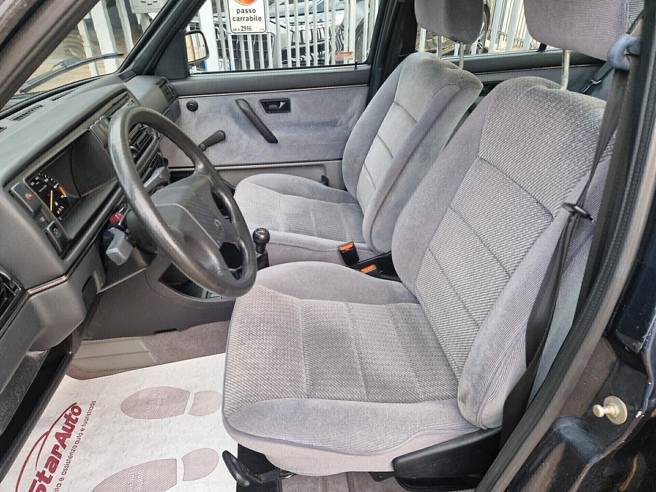 Volkswagen Golf 1600 5 porte GL