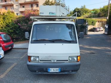 NISSAN TRADE 2300TDI 1999