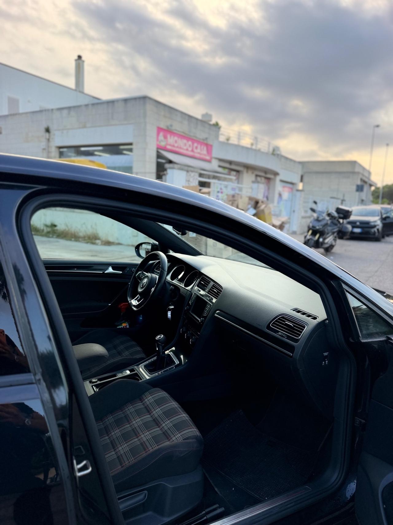 Volkswagen Golf GTI Clubsport 2.0 TSI 5p. BlueMotion Technology