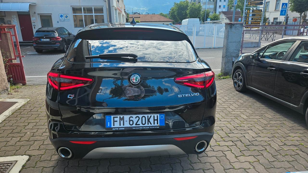 Alfa Romeo Stelvio 2.2 t Executive Q4 210cv auto PELLE-CAM-CERCHI 19