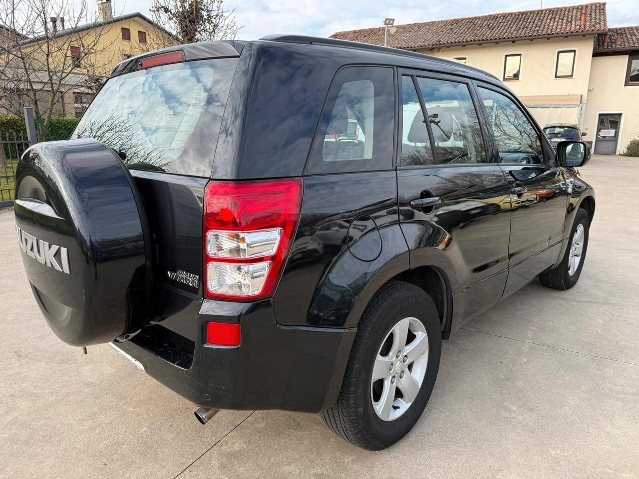 Suzuki Grand Vitara 5p 1.9 ddis 4x4 unico-propr