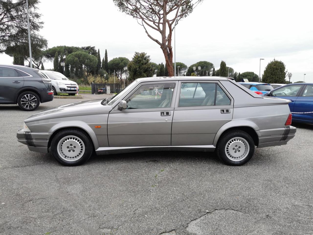 ALFA ROMEO 75 1.8i turbo America