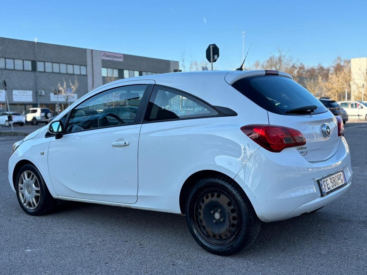 Opel Corsa 1.4 90CV GPL Tech Coupé b-Color