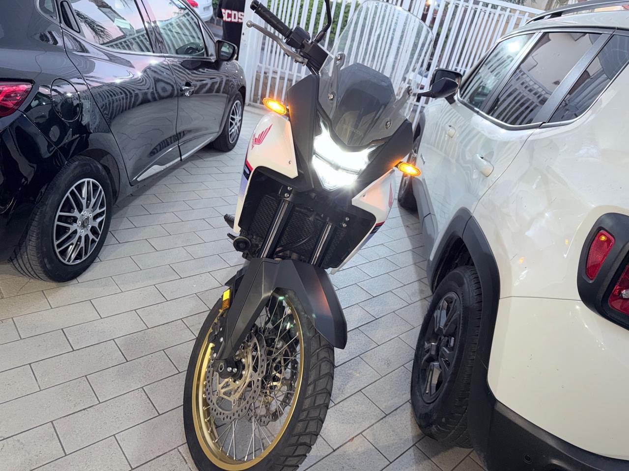 Honda Transalp XL 700 V Sport