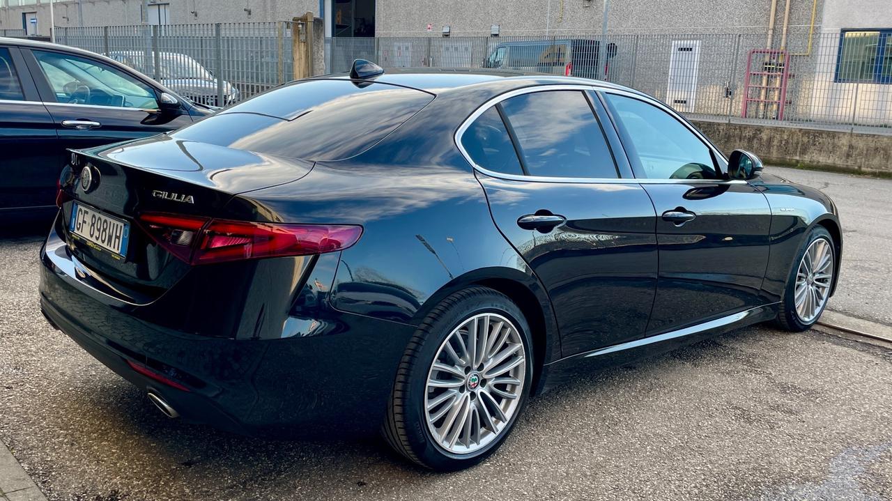 ALFA ROMEO GIULIA 2.2 SUPER AT8 190CV - FULL LED, PELLE, SEDILI RISCALDATI