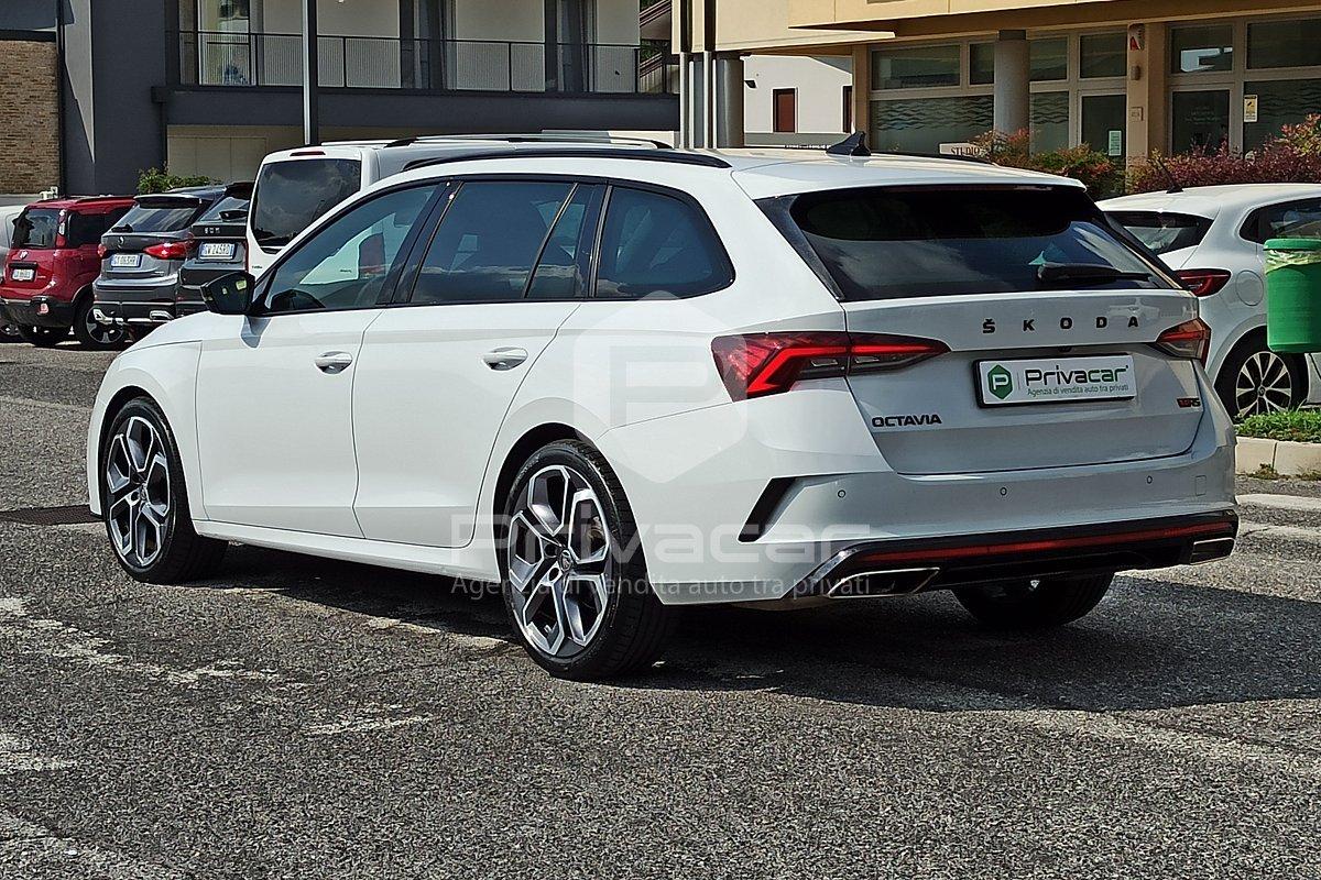 SKODA Octavia 2.0 TDI EVO SCR 200 CV DSG 4x4 Wagon RS