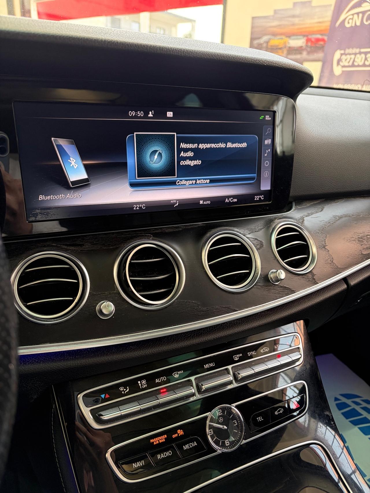 Mercedes-benz E 220 4 Matic Premium Plus