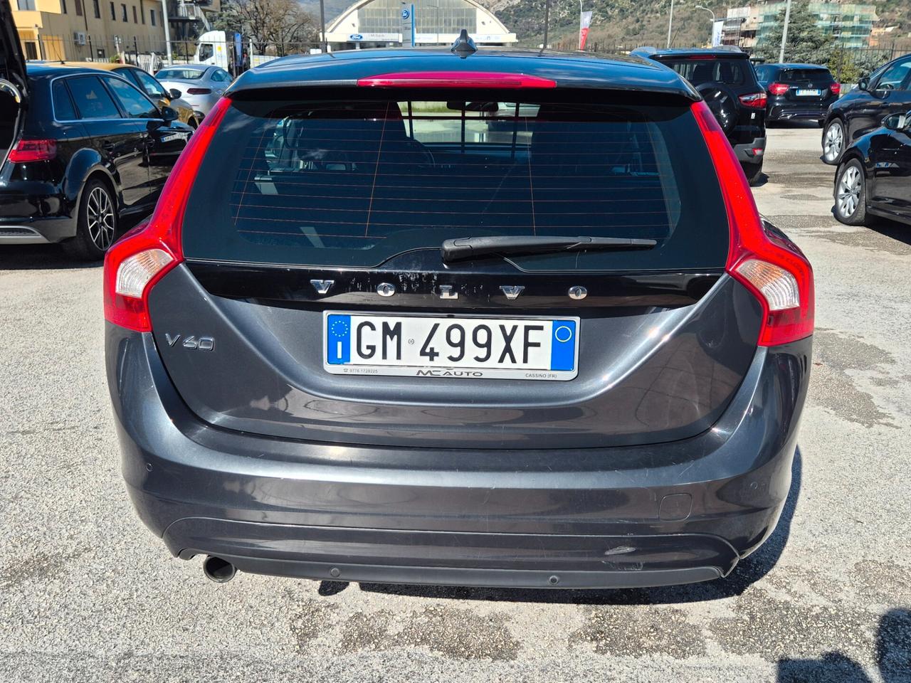 Volvo V60 D2 Geartronic Summum