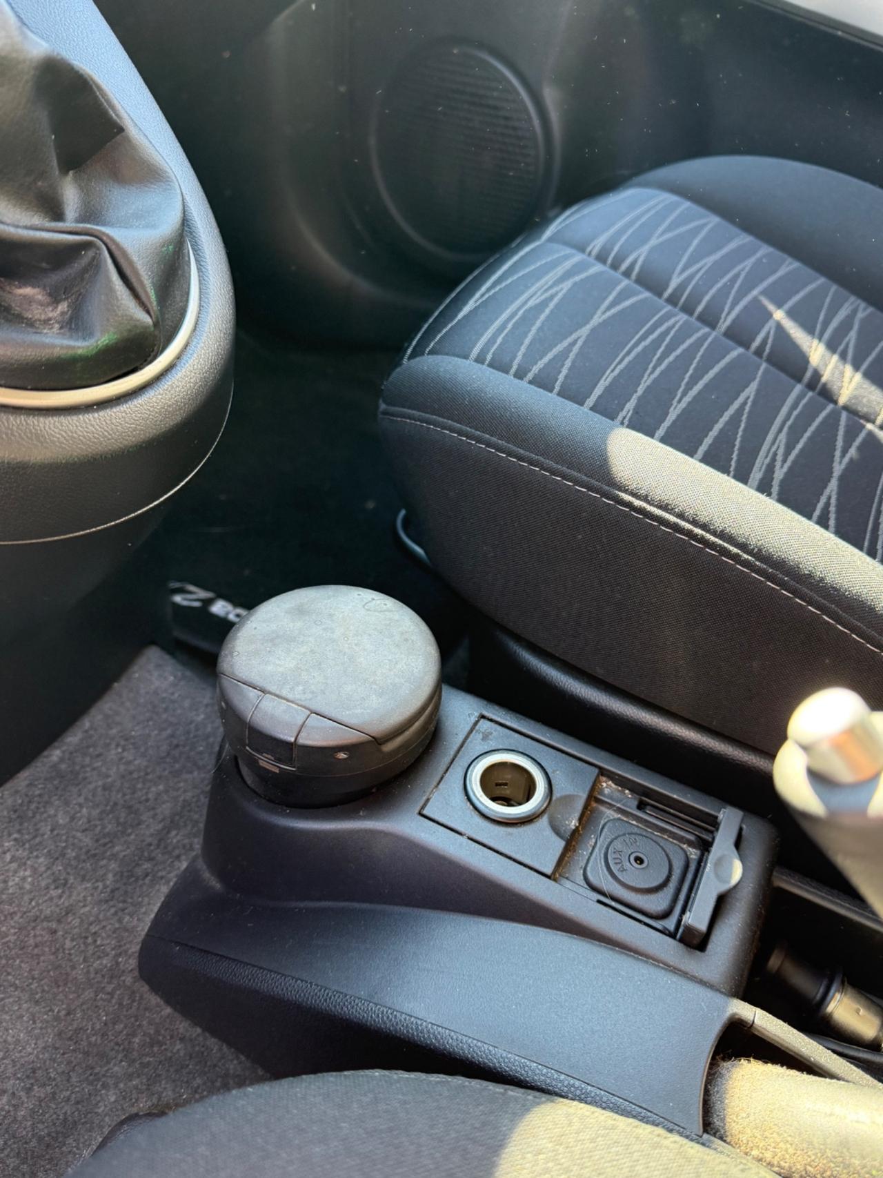 Mazda2 1.6 TD 90CV 5p. Sport Gen.