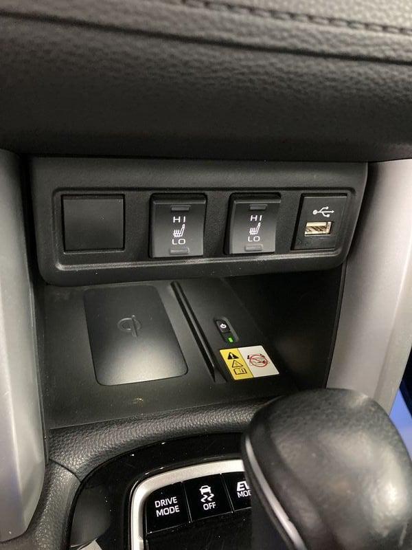 Toyota Corolla Cross 2.0H (197 CV) E-CVT Lounge Light 2WD