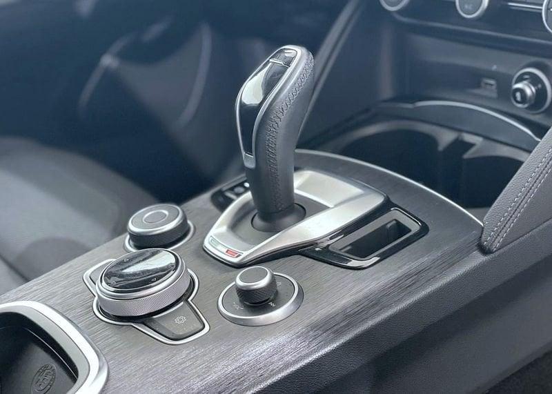 Alfa Romeo Stelvio 2.2 TD 190 CV Super Business AT8 Q4