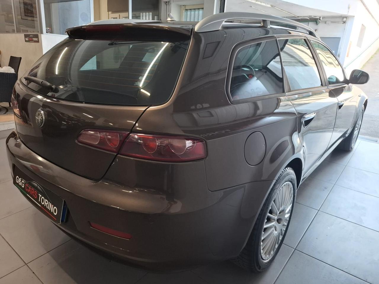 Alfa Romeo 159 1.9 JTDm Sportwagon Distinctive