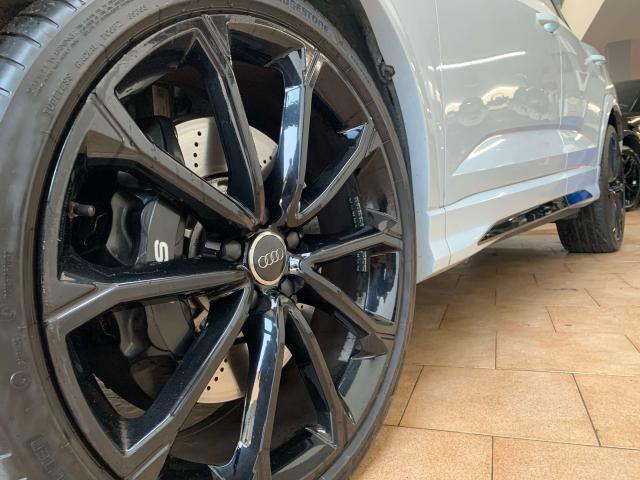 Audi RS Q3 Q3 Sportback RS 2.5 quattro s-tronic