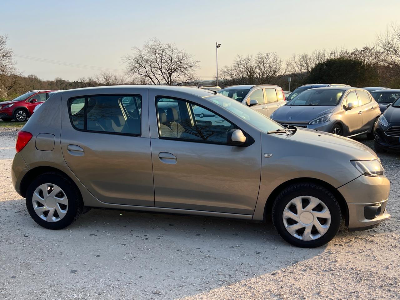 Dacia Sandero 1.2 GPL 75CV Lauréate