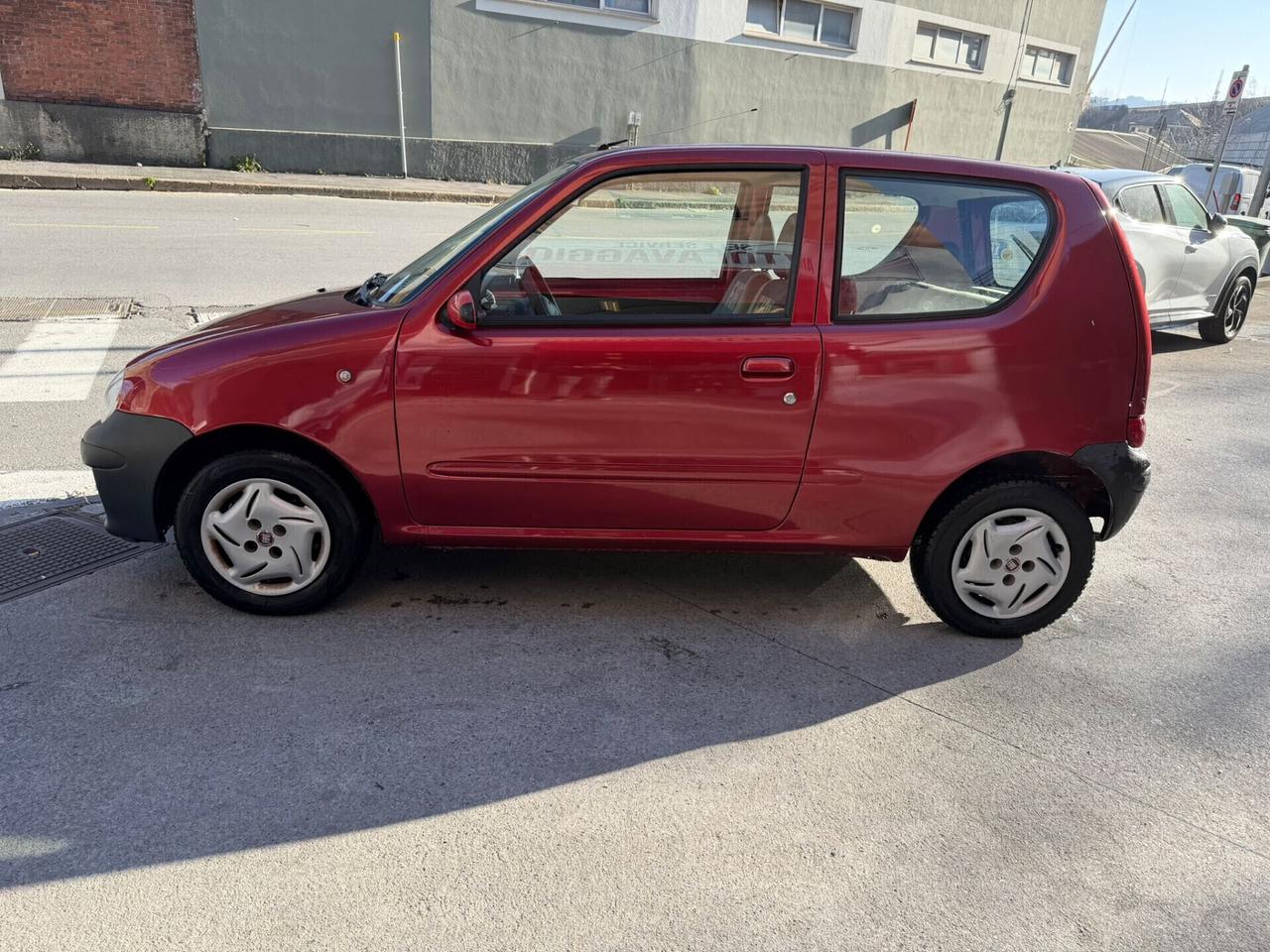 Fiat 600 1.1 NEOPATENTATI CLIMA SERVO