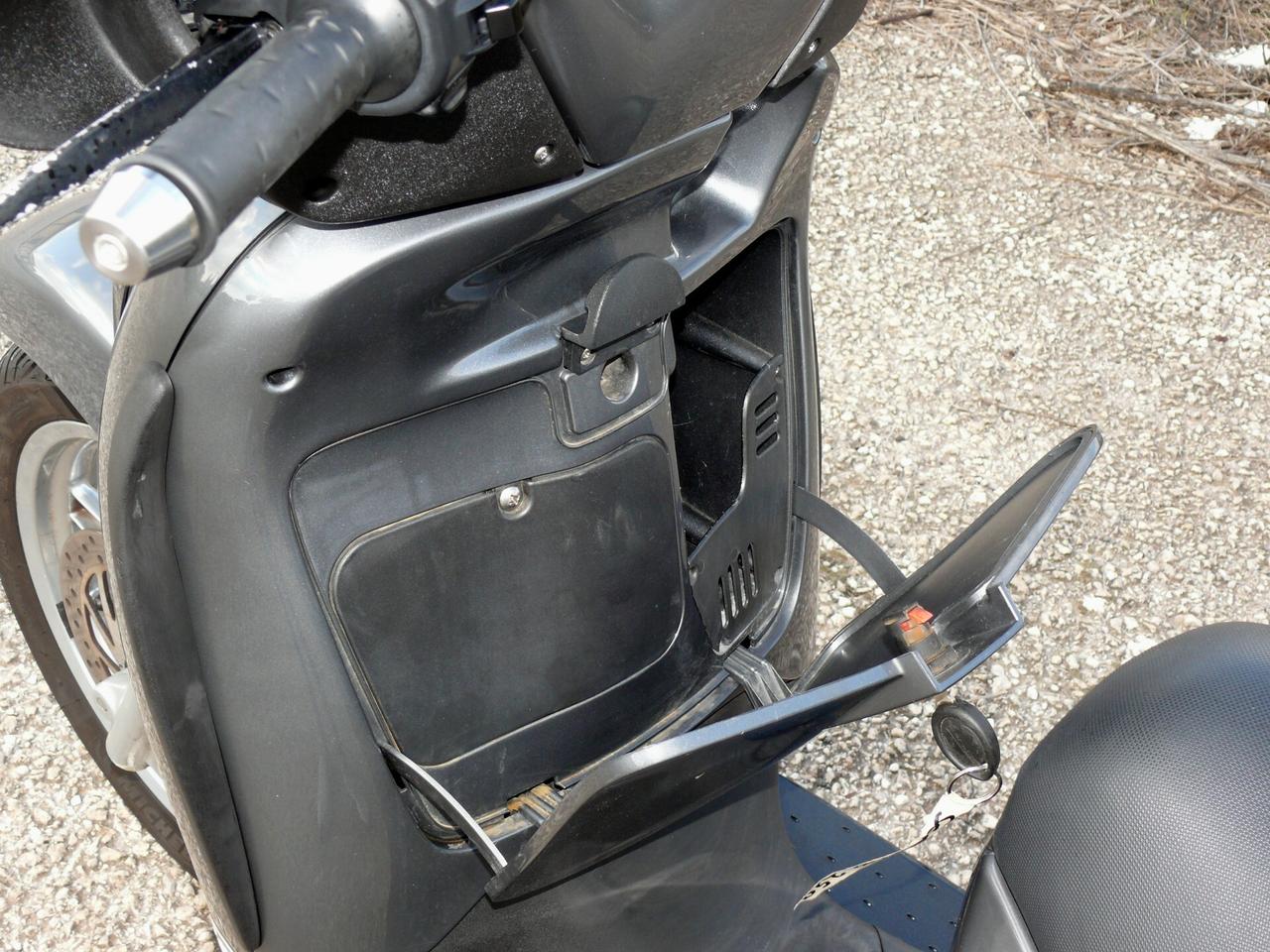 Aprilia Scarabeo 250 BICOLORE