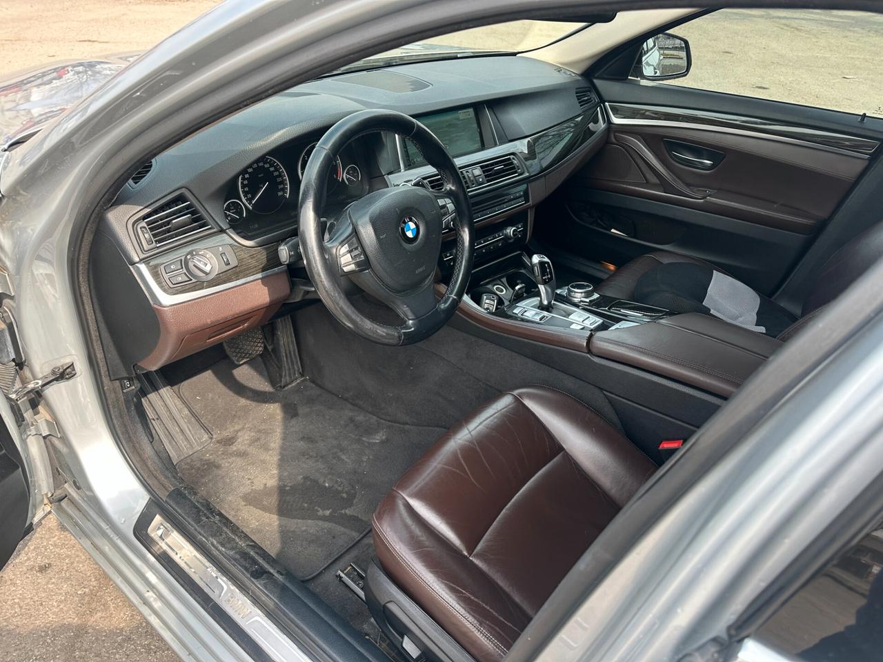 Bmw 520 520d xDrive Touring Luxury