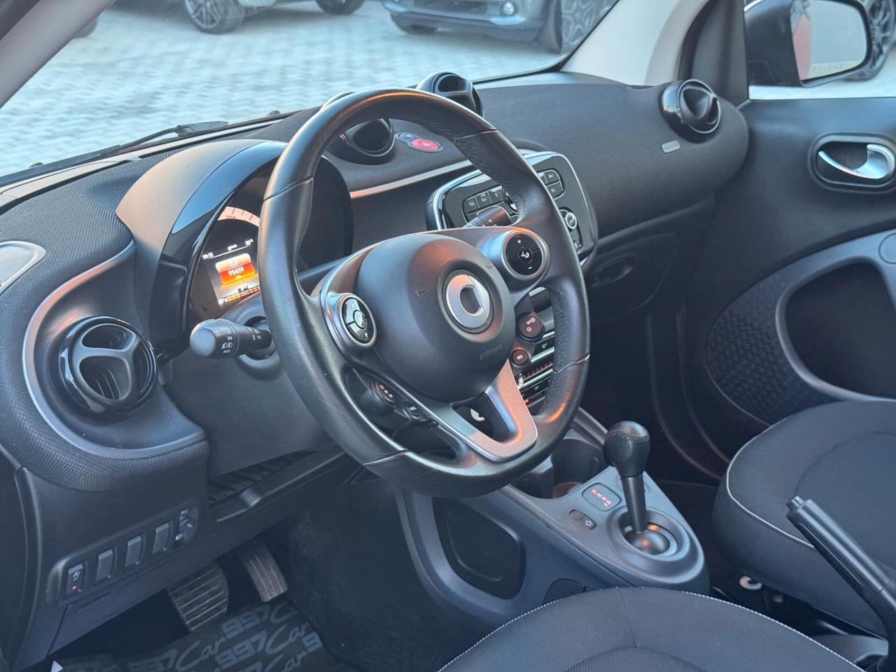 Smart ForTwo 70 1.0 twinamic Passion PERFETTA LED TETTO SEDILI FENDI