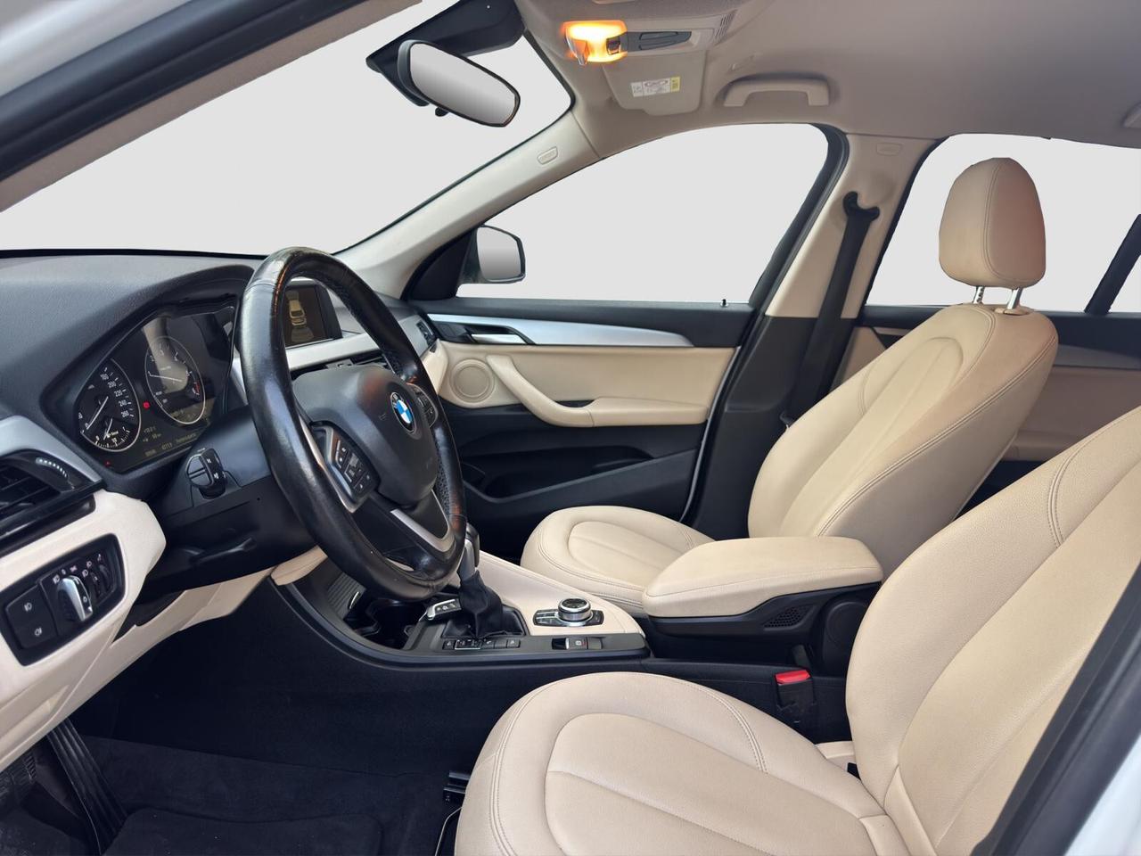 Bmw X1 x-drive18d Advantage automatica 2016