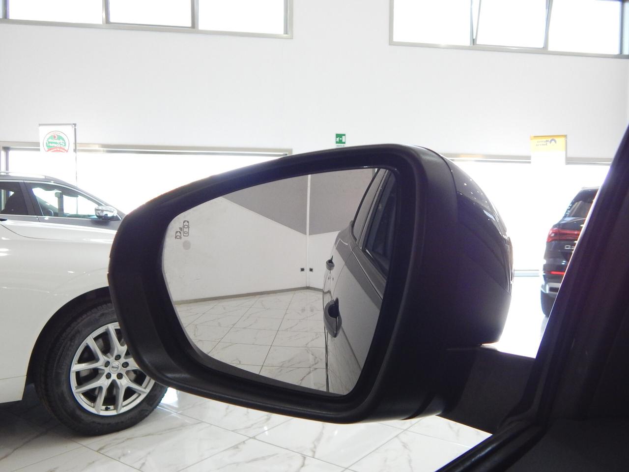 Peugeot 3008 1.5 bluehdi GT Pack EAT8 TETTO-NAVI-PELLE-LED-PARK