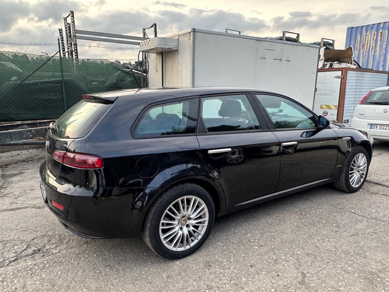 Alfa Romeo station wagon 159 1800 benz/metano 2009