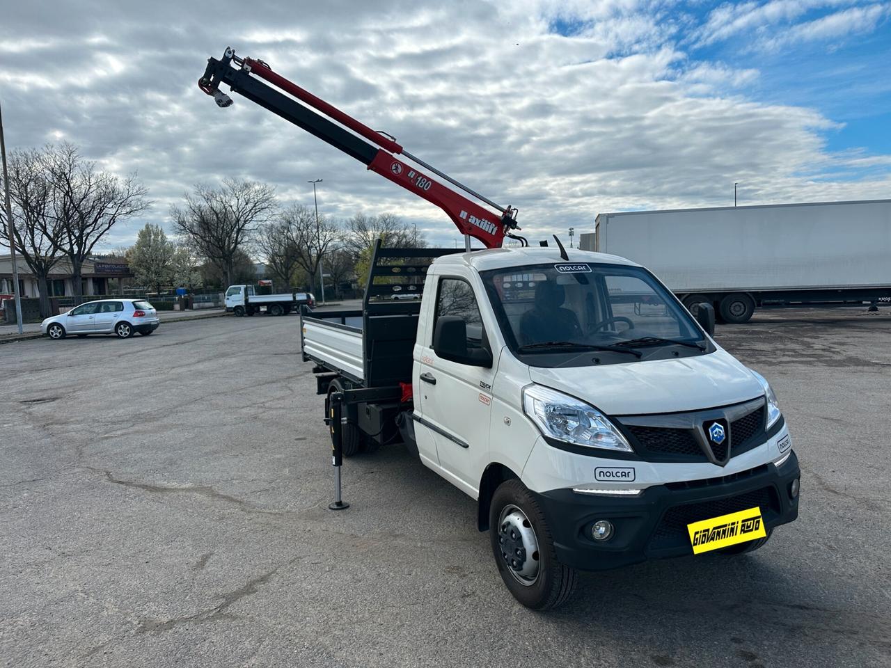 Piaggio Porter NP6 TWB CHAS 325 LR LPG TOP WHITE