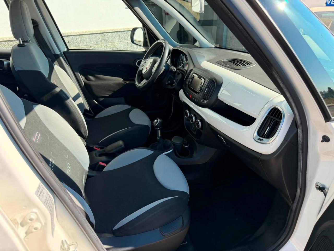 Fiat 500L LOUNGE