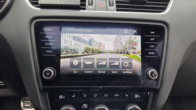 SKODA Octavia 2.0 TSI DSG Wagon RS PERMUTE TETTO APRIBILE DCC