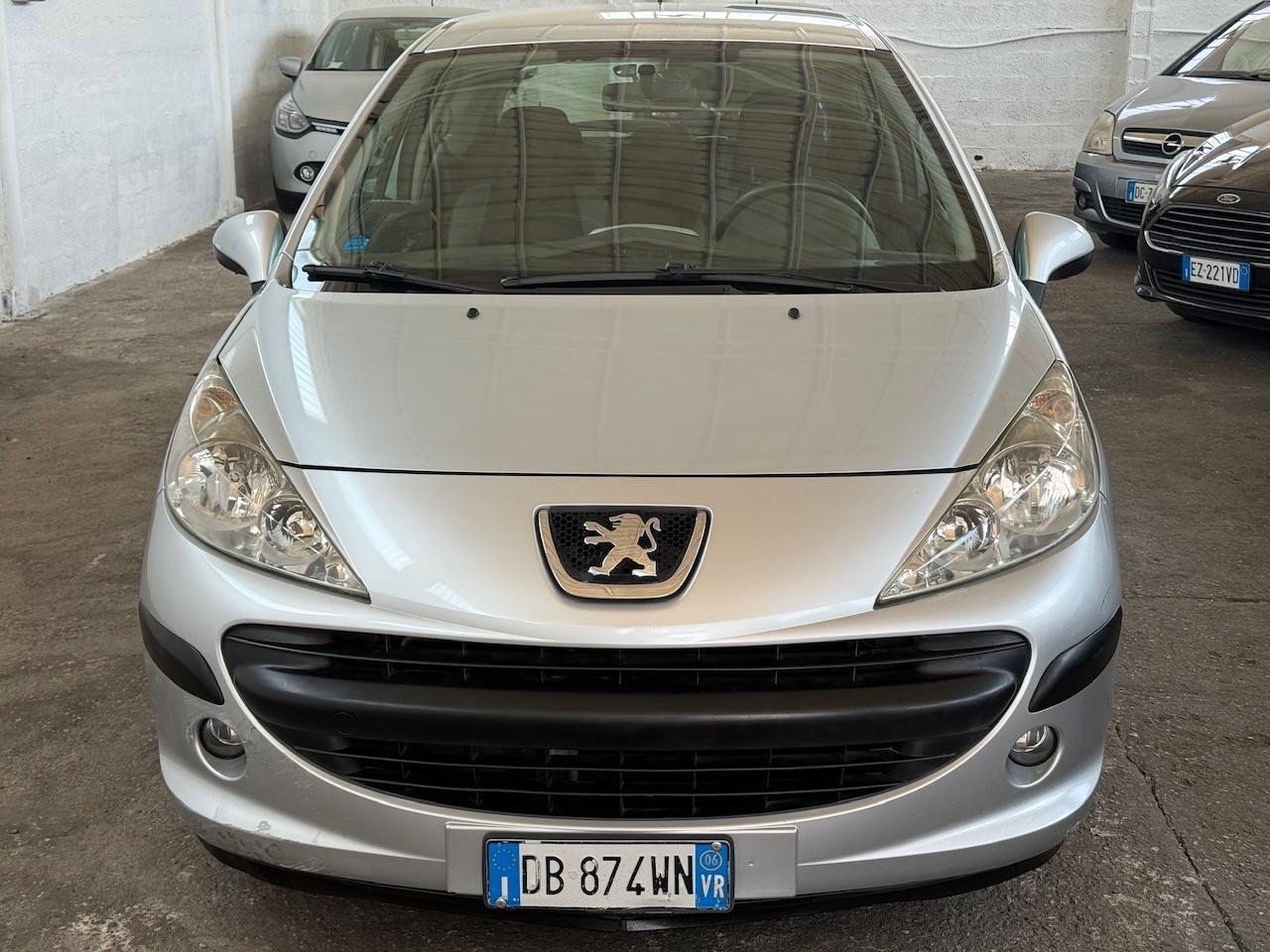 Peugeot 207 1.4 88CV 3p. XS