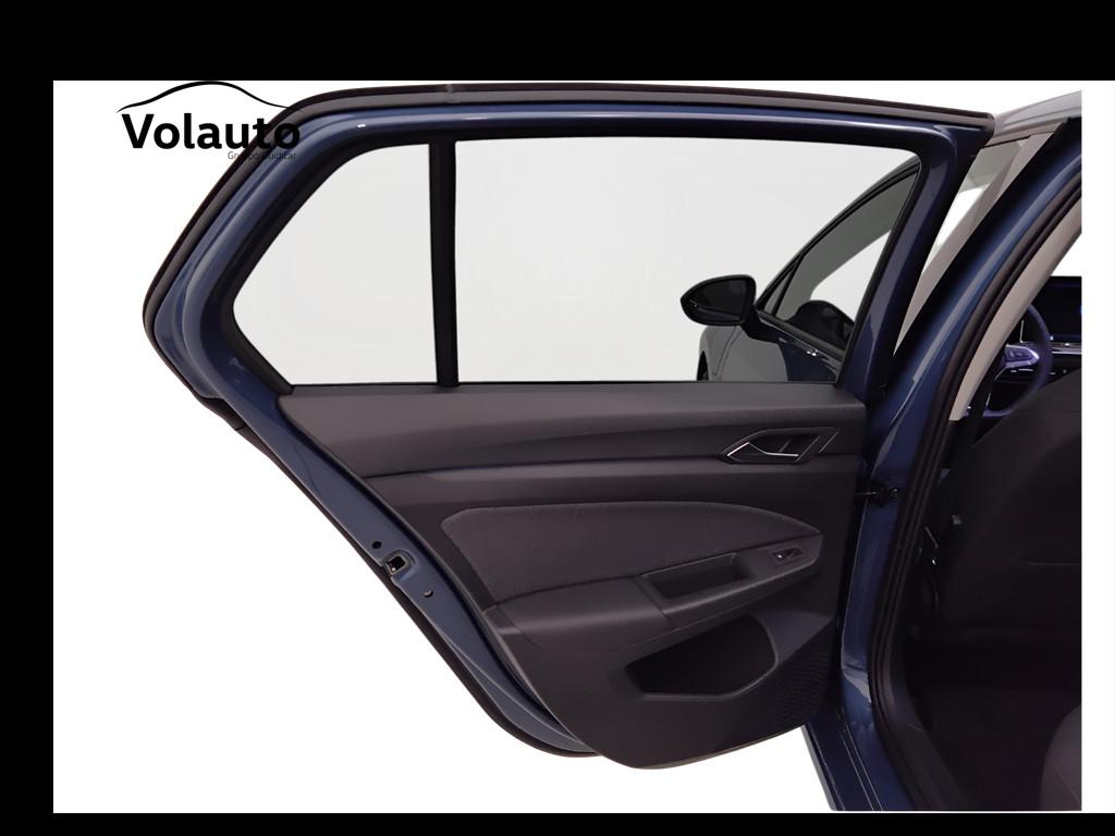 VOLKSWAGEN Golf VIII 2024 - Golf 1.5 tsi ehybrid Life 204cv dsg
