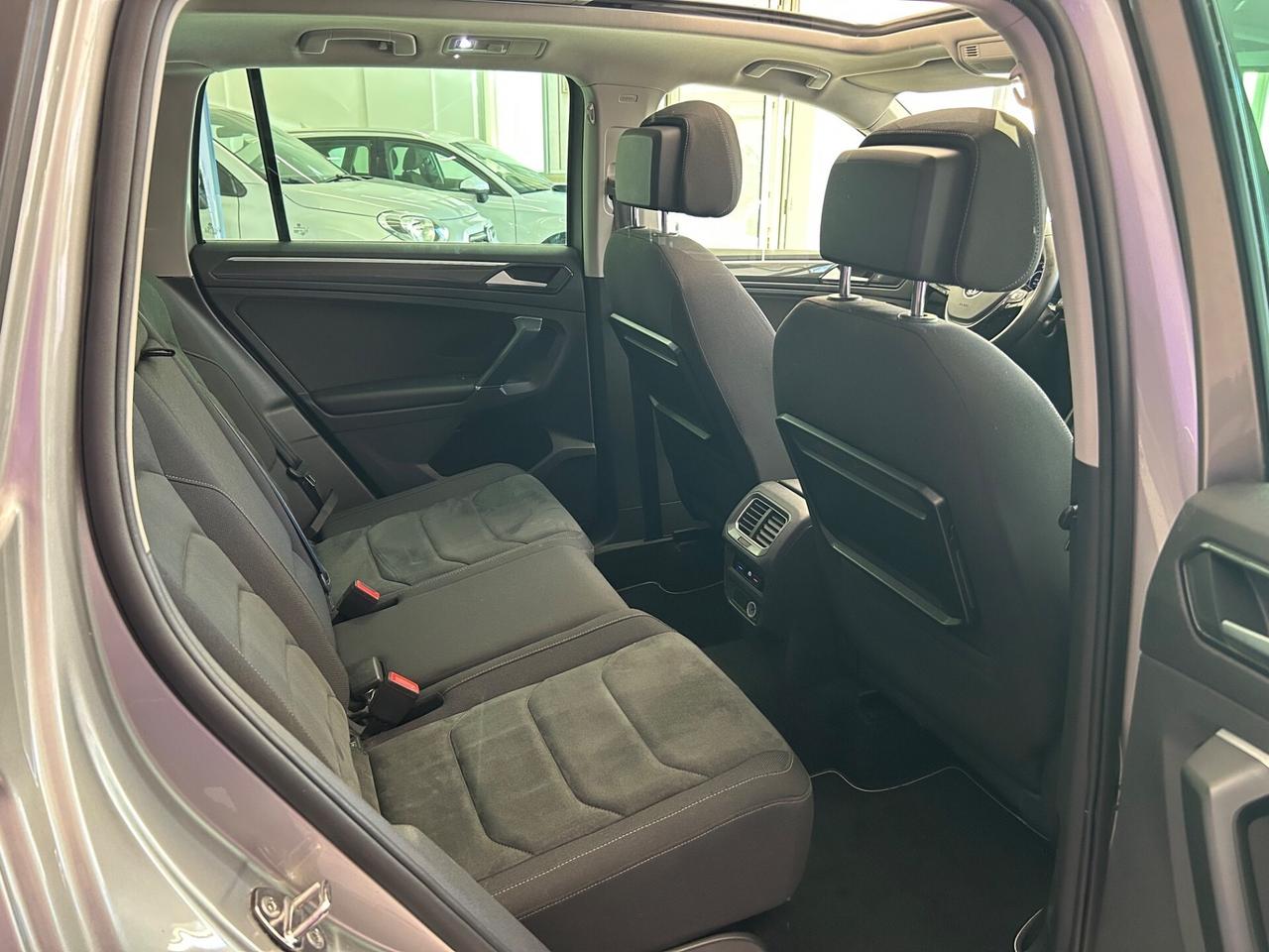 Volkswagen Tiguan 2.0 TDI R Line strafullll!!!!