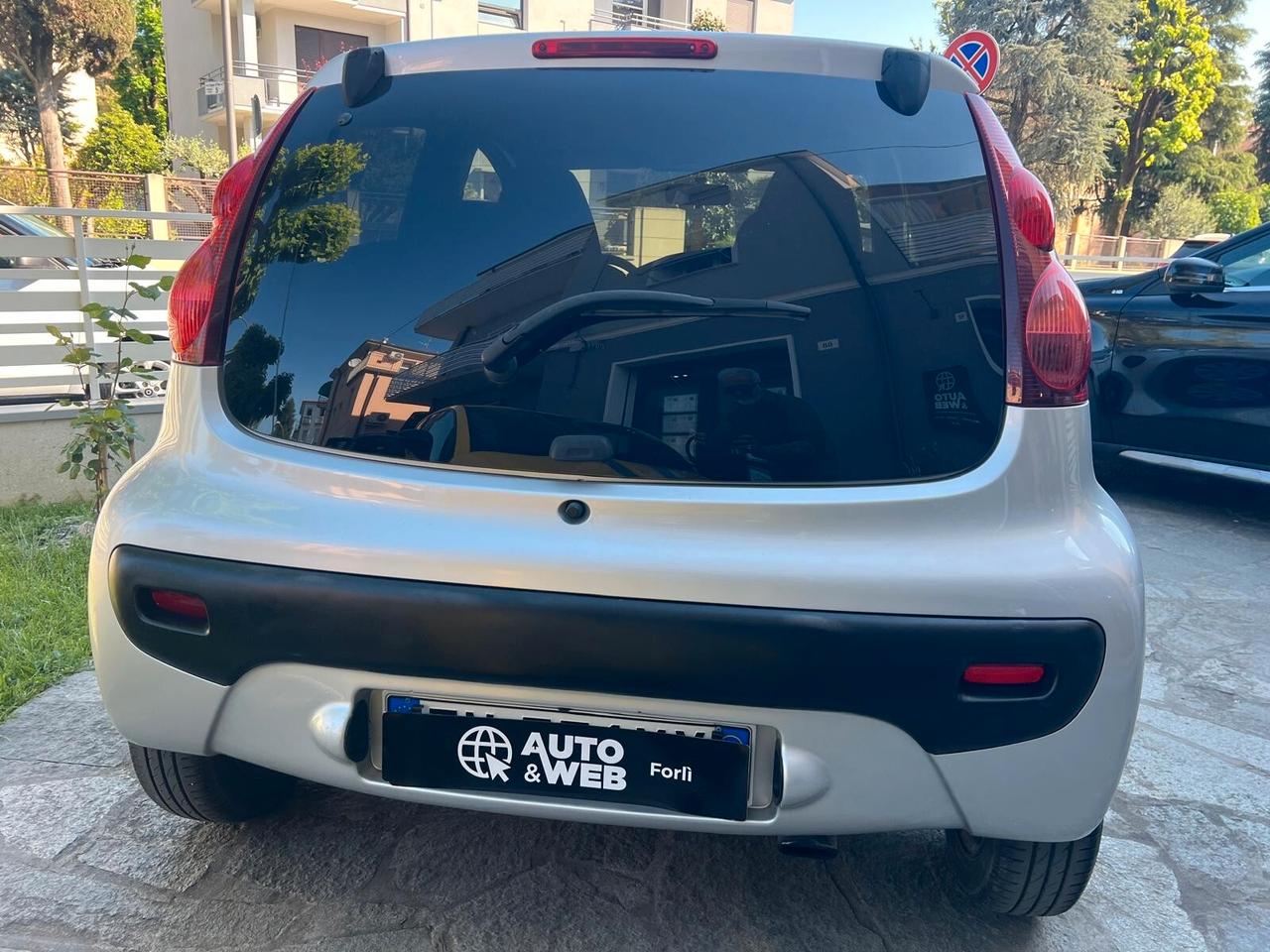 PEUGEOT 107 1.0 68cv 5p ACTIVE NEOPATENTATI