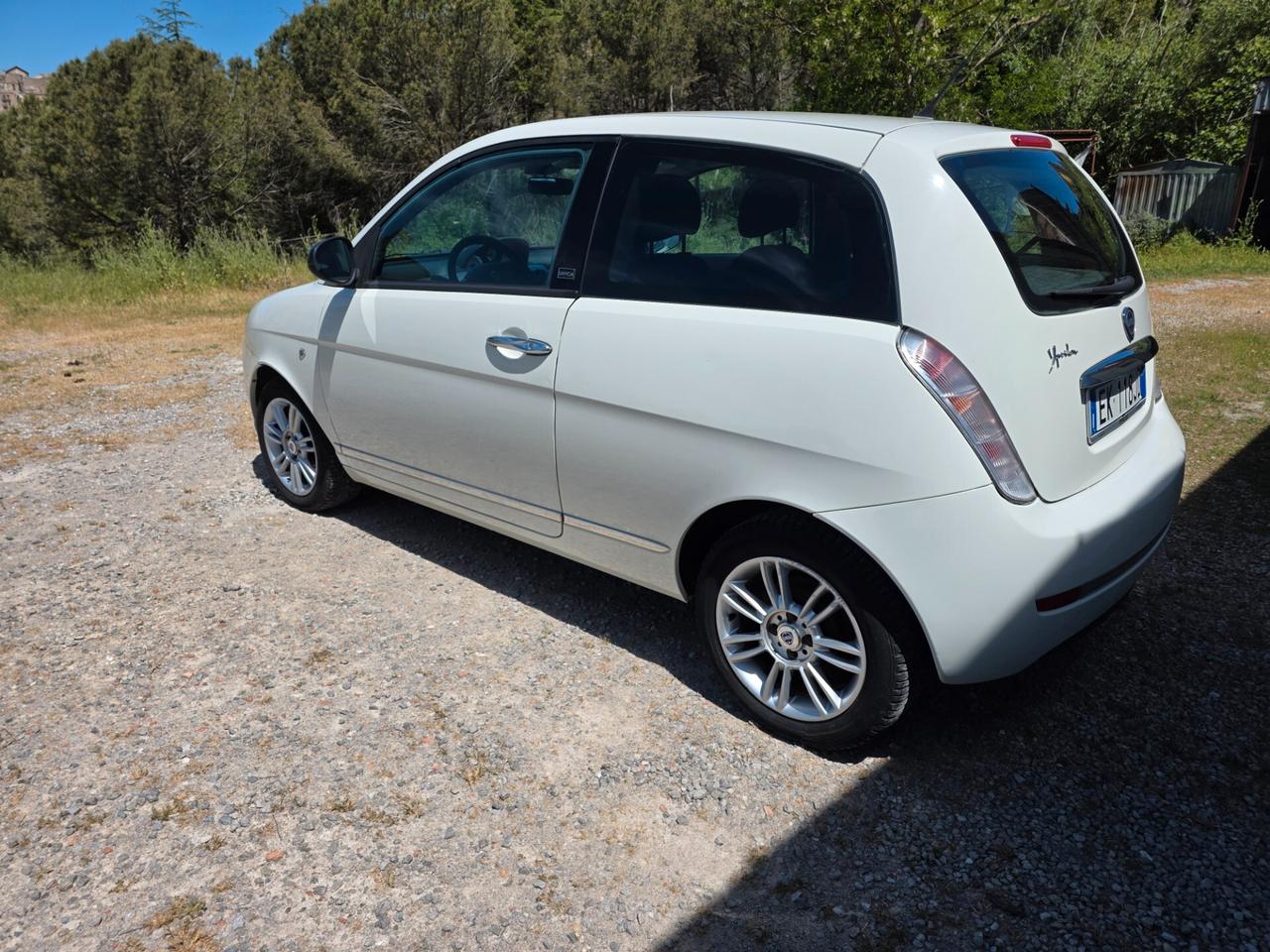Lancia Ypsilon 1.2 69 CV Unyca