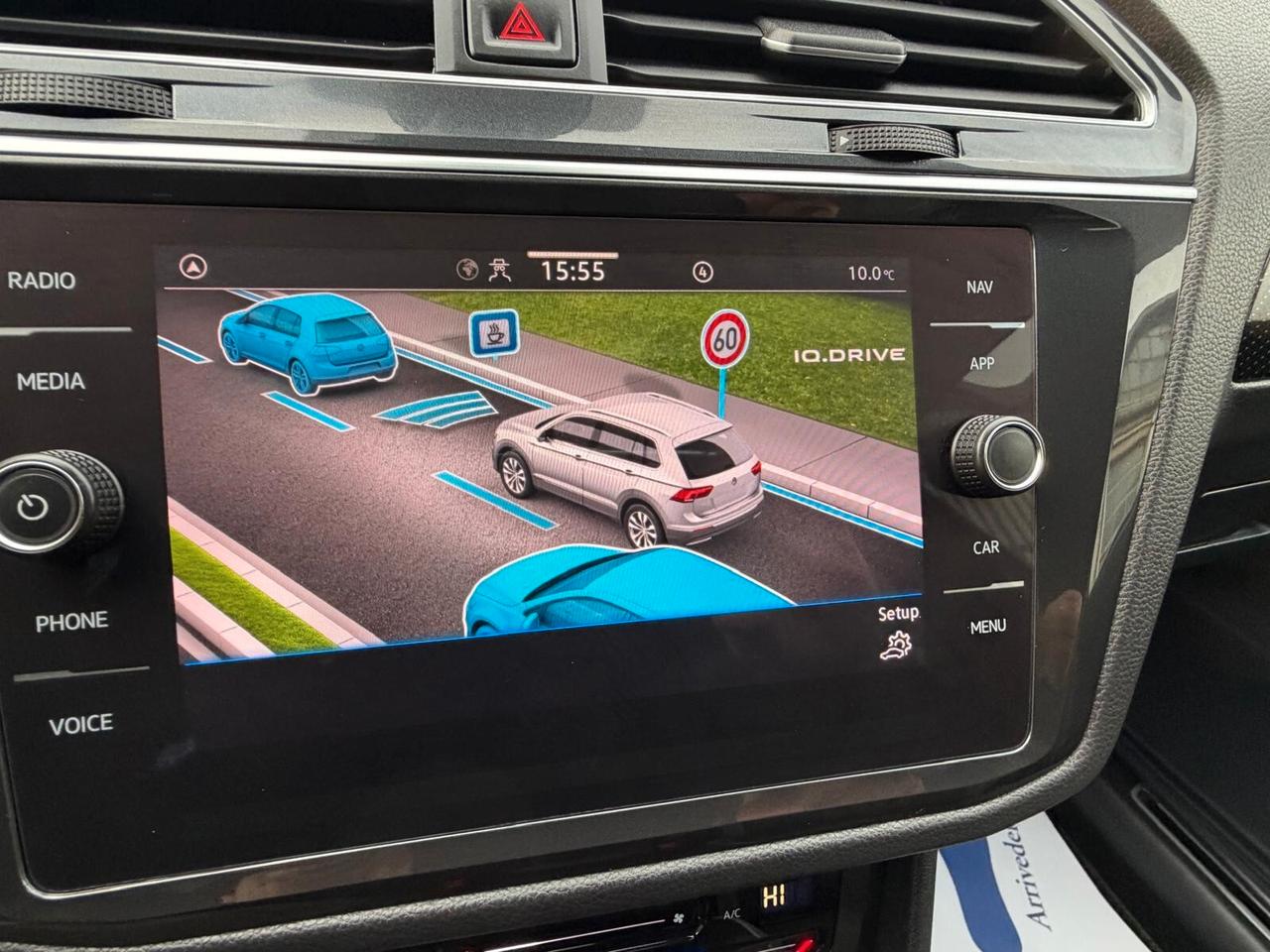 Volkswagen Tiguan 2.0 TDI 150 CV SCR DSG R-Line TETTO APRIBILE BLACK PACK