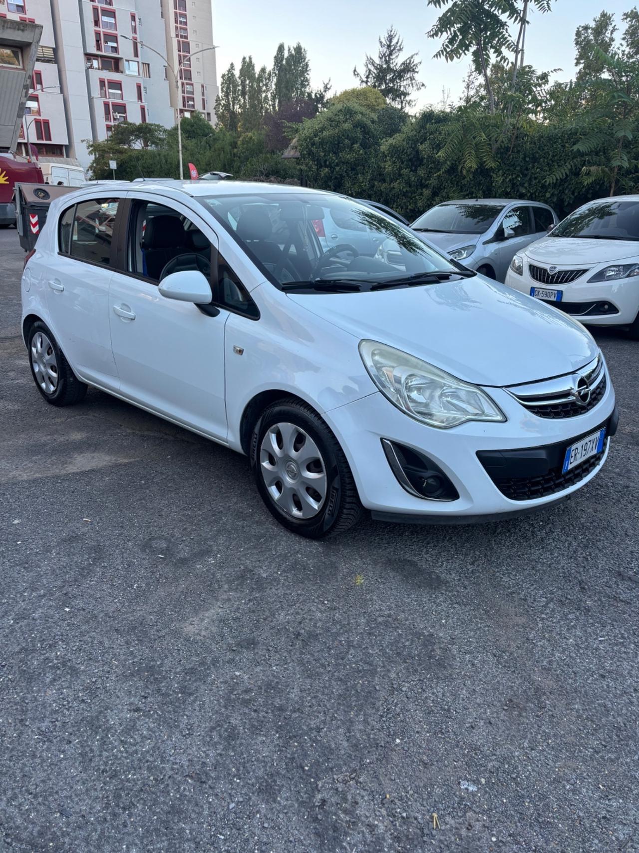 Opel Corsa 1.2 5 porte Edition
