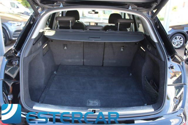 AUDI Q5 30 TDI S tronic Business Sport