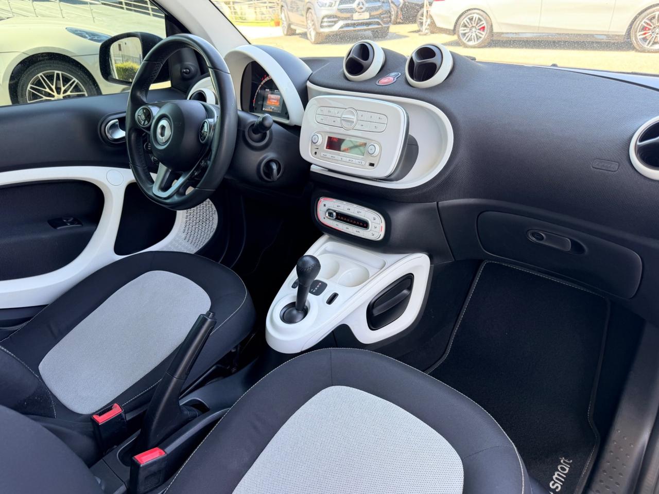 Smart ForTwo 70 1.0 twinamic Passion pari nuovo