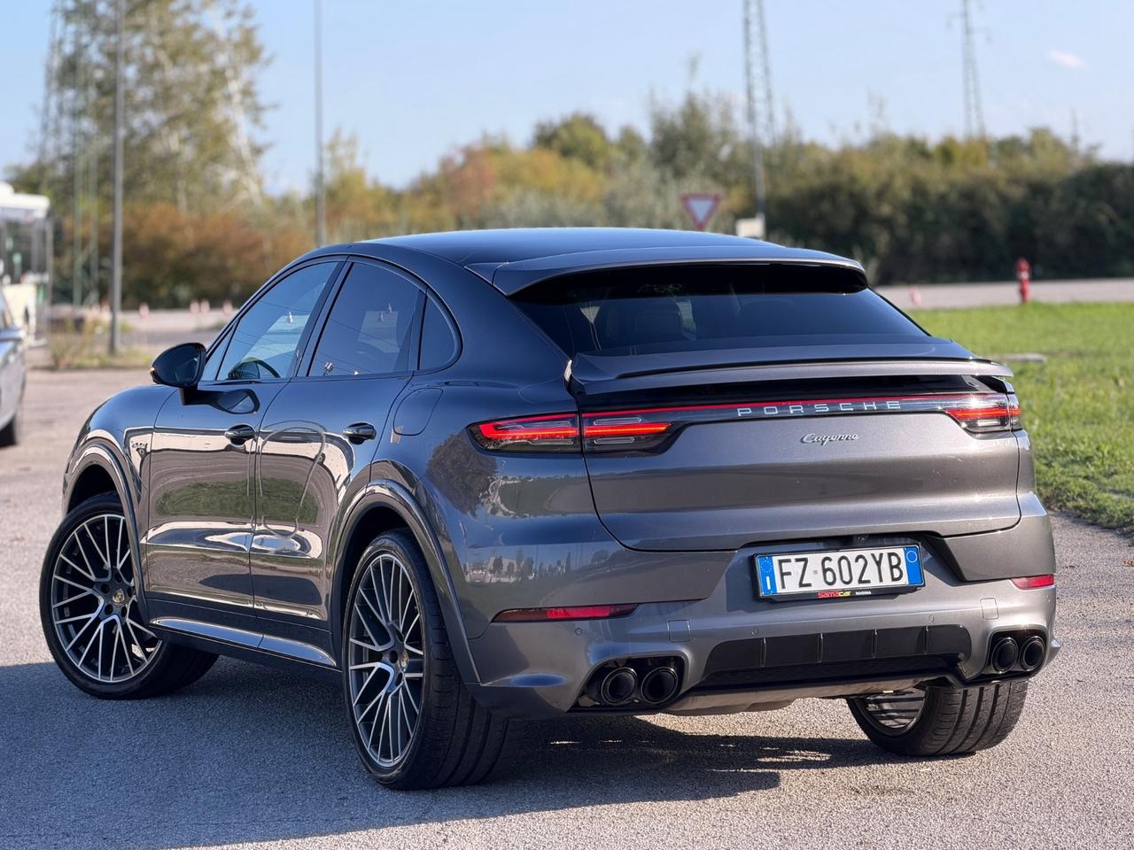 Porsche Cayenne Coupé 3.0 V6 E-Hybrid