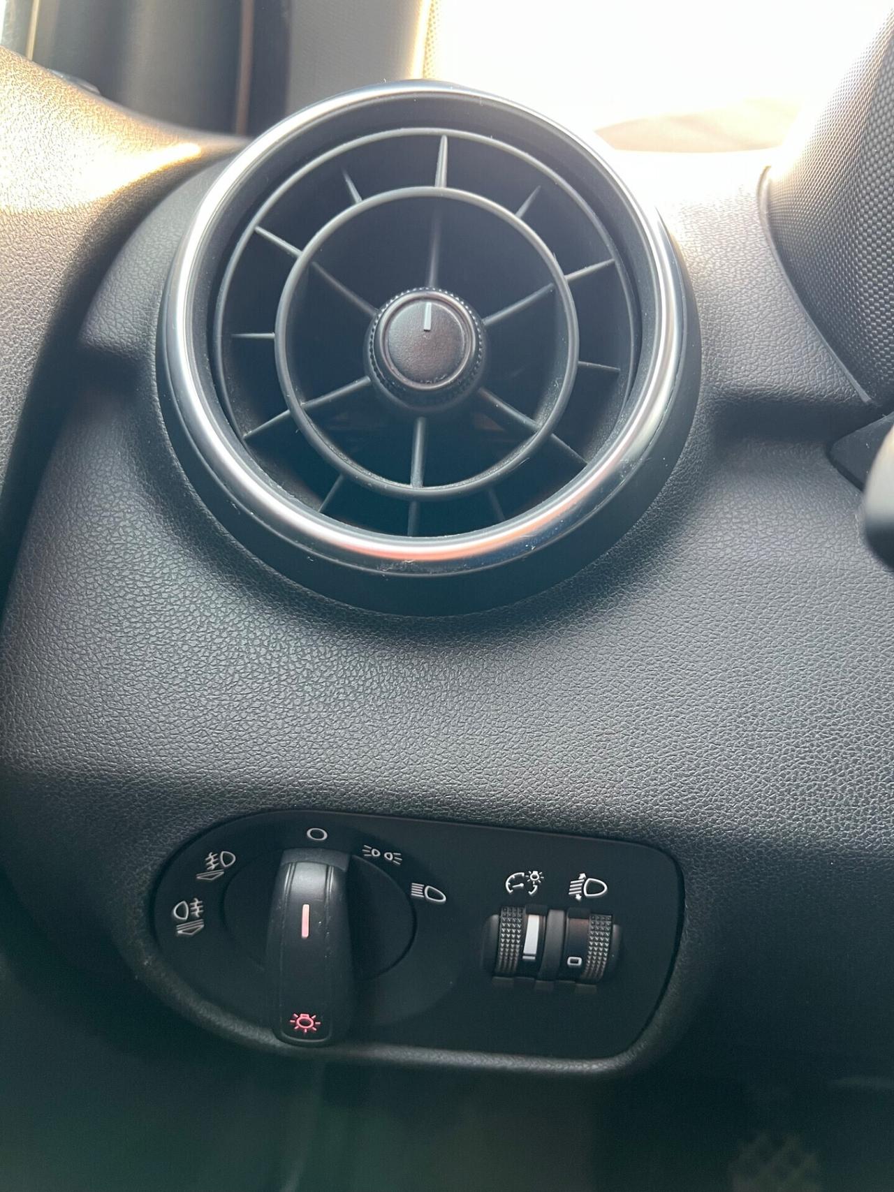 Audi A1 1.6 TDI Ambition