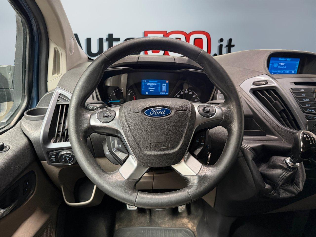ford Tourneo Custom 2.2 TDCI Titanium 8 Posti