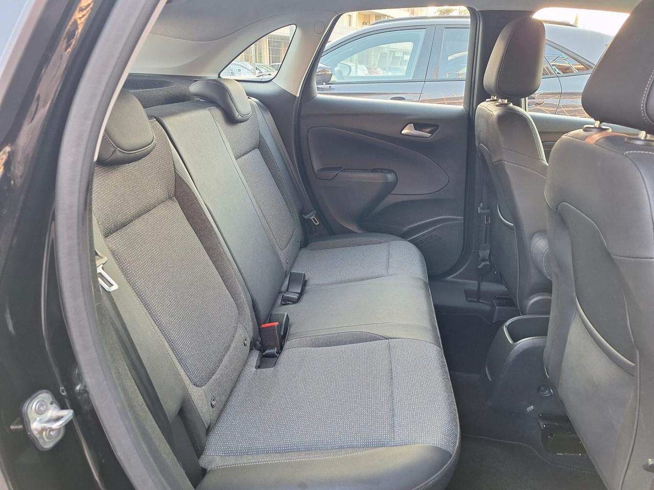 Opel Crossland 1.5 ECOTEC D 110 CV UNICO PROPRIETARIO IVA ESPOSTA X NEOPATENTATI