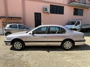 Nissan Maxima QX 2.0i V6 24V cat ASI e CRS