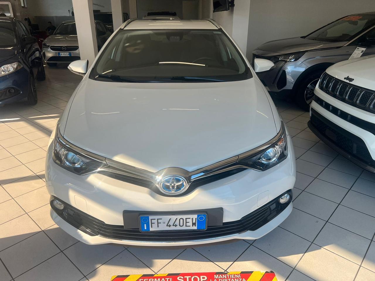 Toyota Auris Touring Sports 1.8 Hybrid Lounge