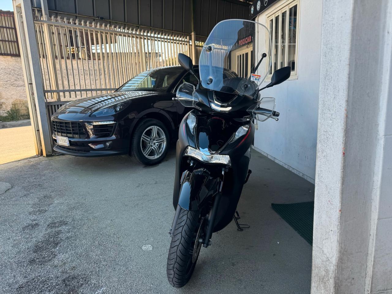 HONDA SH350 SPORT 2024 *FINANZIAMENTO SENZA BUSTA PAGA*