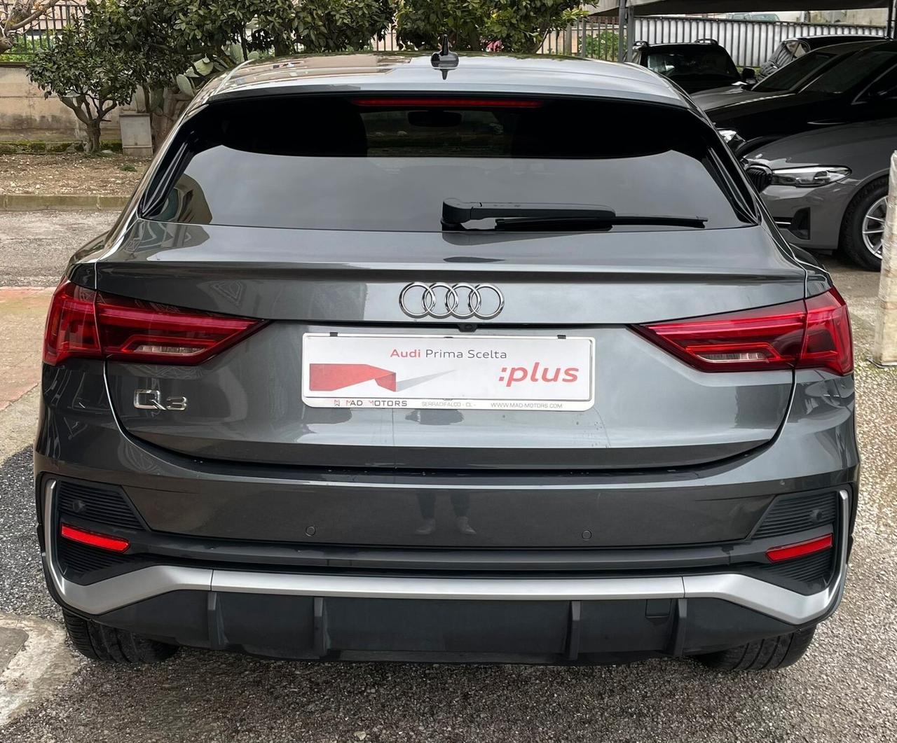 Audi Q3 SPB 35 2.0 150CV Identity Black 2025 IVA