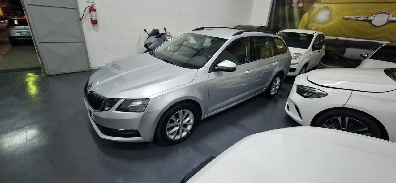 Skoda Octavia 1.6 TDI CR 115 CV DSG Wagon Executive