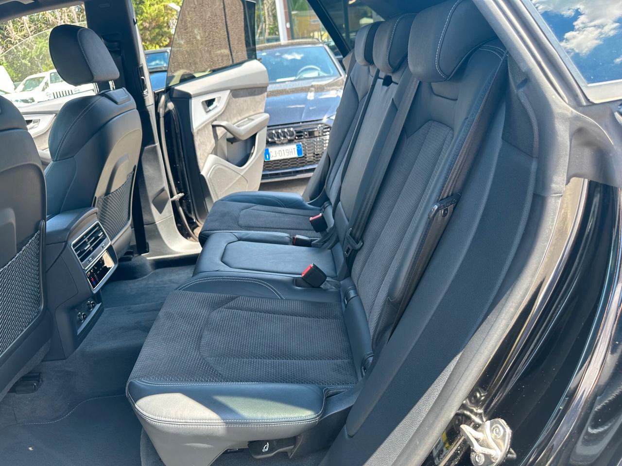 Audi Q8 50 TDI 286 CV quattro tiptronic Sport /s line/tetto/km doc/